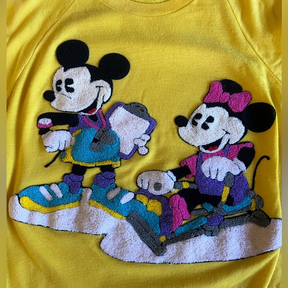 VTG SUNDAY COMICS Disney Exercise Mickey Minnie Crewneck Sweatshirt 80s M/L - Picture 2 of 8